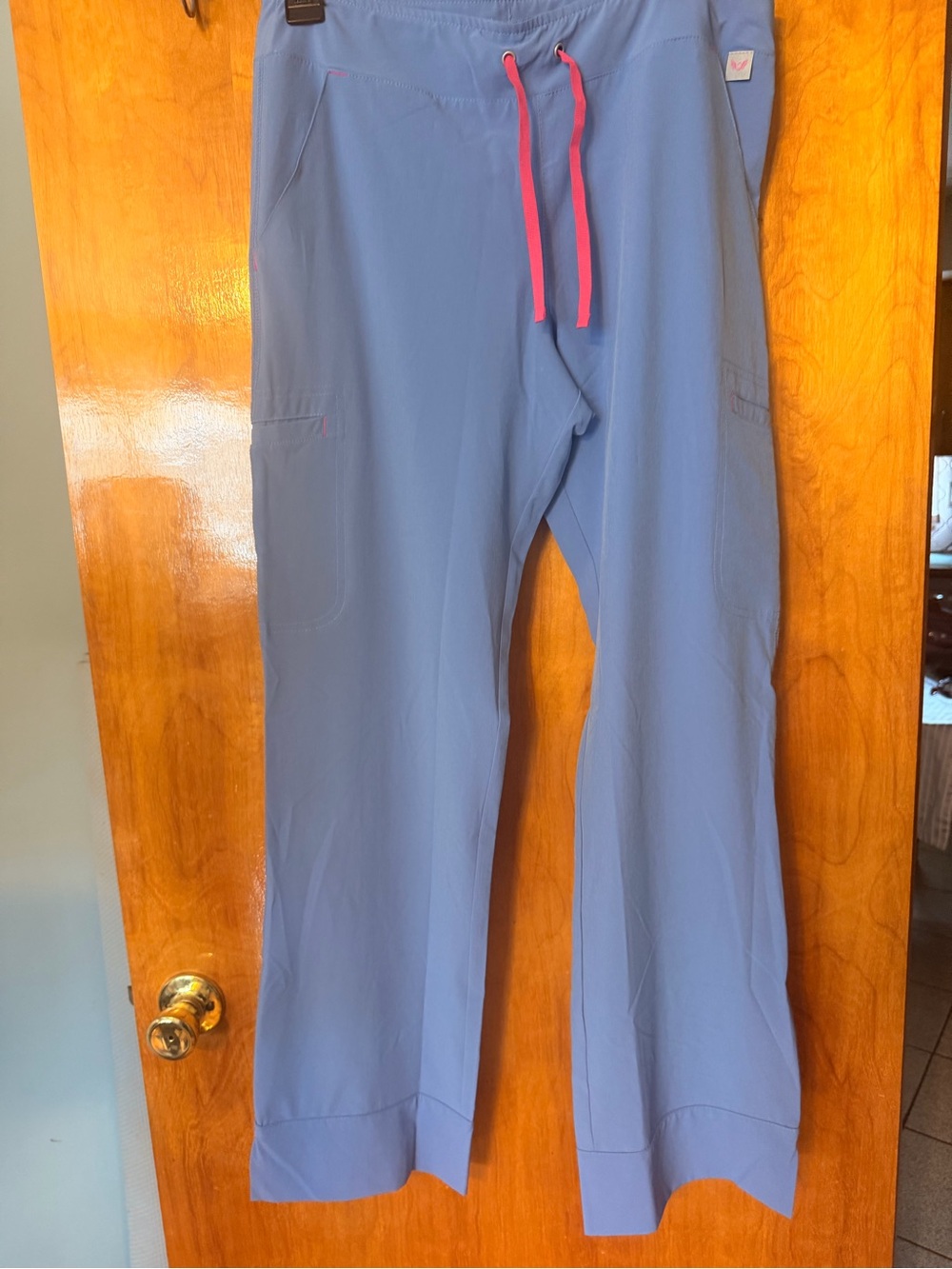 Smitten Light Blue Scrub Pants with Pink Drawstring Sz small new without tag